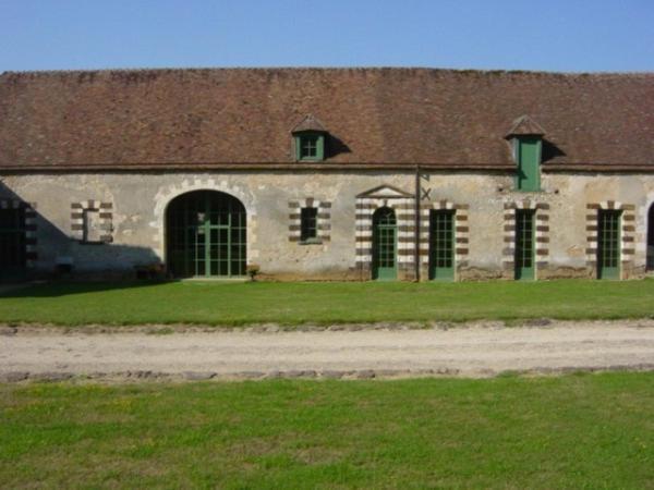 Chateau De Beaujeu Sens-Beaujeu Buitenkant foto