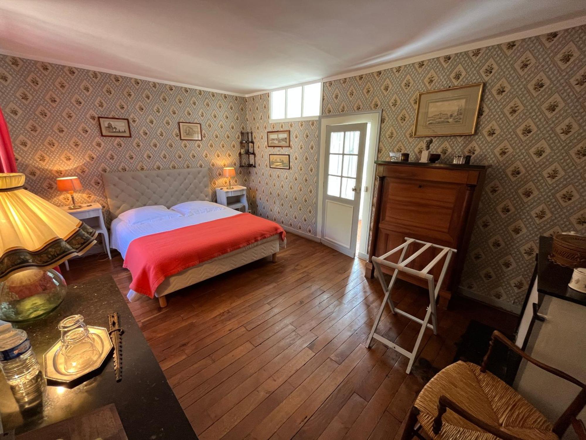 Chateau De Beaujeu Sens-Beaujeu Buitenkant foto